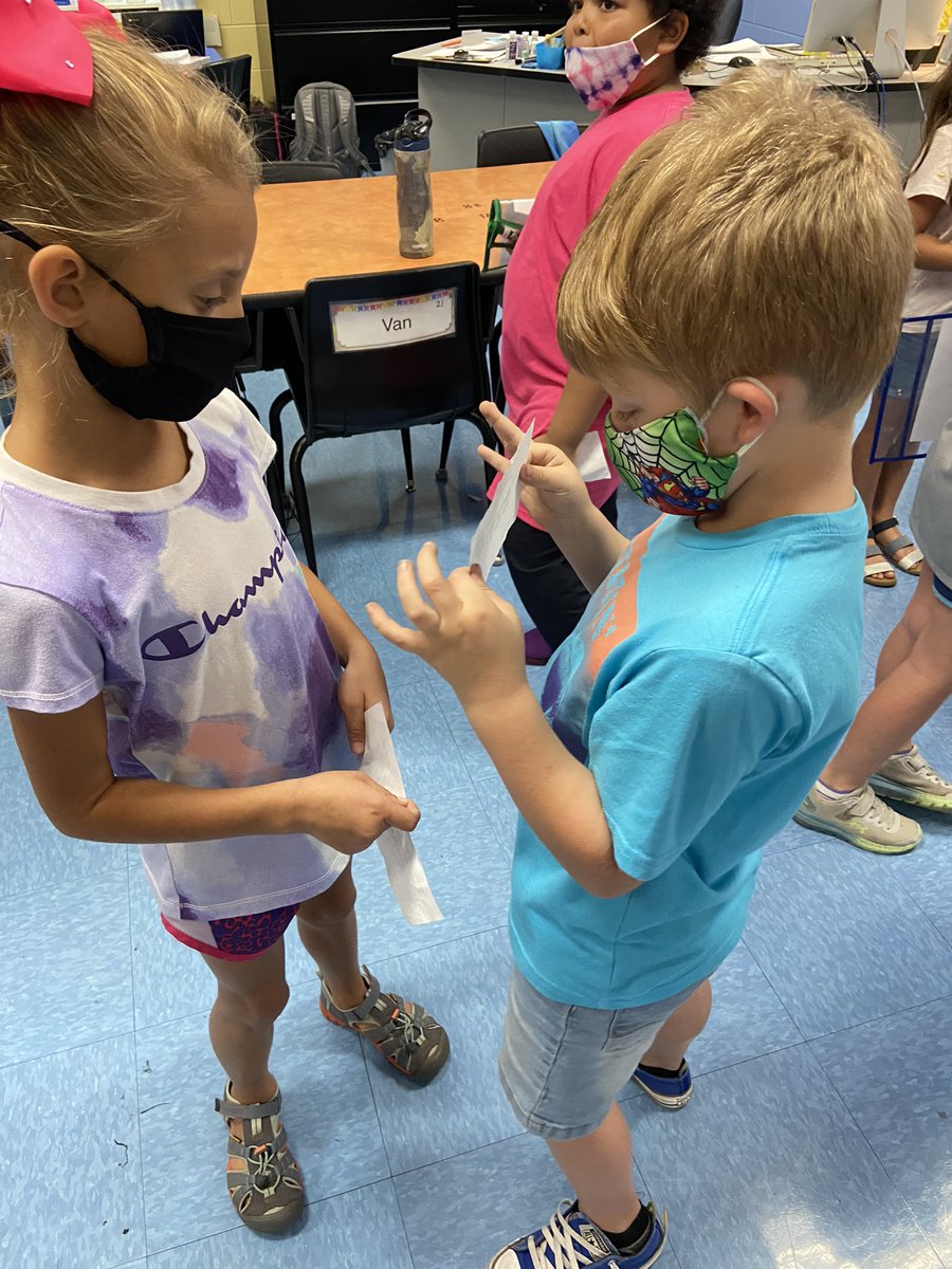MCooper_teach's tweet photo. We learned about“Quiz-Quiz-Trade” to review our math skills today! Did I mention these kiddos ROCKED it? 💙🐾💛 @PlanoPanthers #KaganStructure https://t.co/qzh4PsaBZb