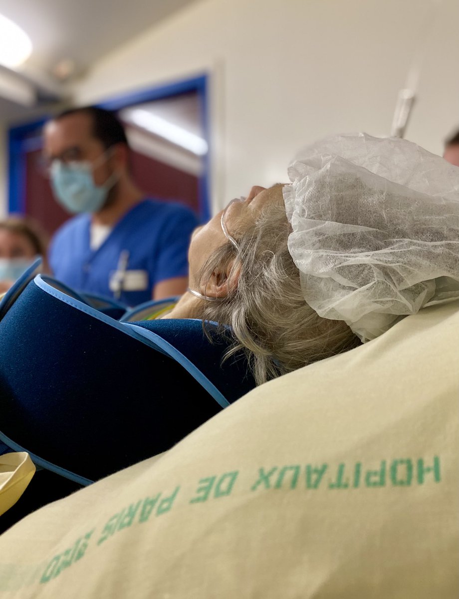 Soulager la douleur avant l’incision, optimiser l’hémoglobine pendant l’intervention et rassurer les patients après l’extubation. 
De l’importance de la polyvalence en anesthésie réanimation ! 
#Soignants #WeARe #Bloc #Réveil #Réhabilitation #Équipe