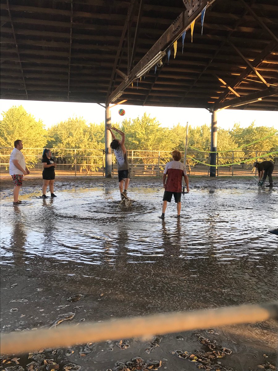 FirebaughFFA's tweet photo. Some pictures of our Mud Volleyball game this past Monday! Don’t be afraid to get a little bit dirty. https://t.co/78N3hyJR7Y