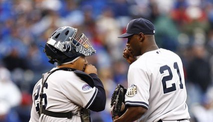 Talkin' Yanks on X: Latroy Hawkins wore #21 in 2008 for a very short time  before Jeter, Mo and fans asked him to switch it because of Paul   / X