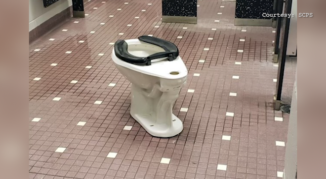 DanielMessineo's tweet photo. A TikTok trend is encouraging students to trash school bathrooms. The picture below is from Seminole County Public Schools. #news13seminole https://t.co/Ri93LAplfl