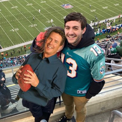 HAPPY BIRTHDAY DAN MARINO :))) 