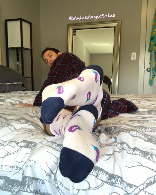 Do these socks get your eggplant throbbing? 😏 #malesocks #malesockfetish #malefootfetish #malefeetfetish<a href="/tag/malesocks"class="tags">#malesocks</a><a href="/tag/malefootfetish"class="tags"><span>#malefootfetish</span></a><a href="/tag/malefeetfetish"class="tags"><span>#malefeetfetish</span></a><a href="/tag/malesockfeti"class="tags"><span>#malesockfeti</span></a>