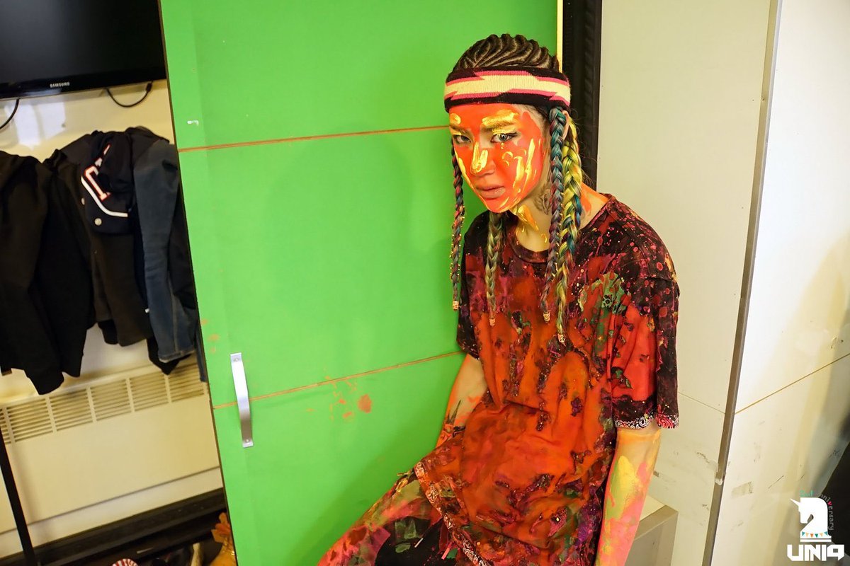 날 당황스럽게 만든 왕이보 사진 1위