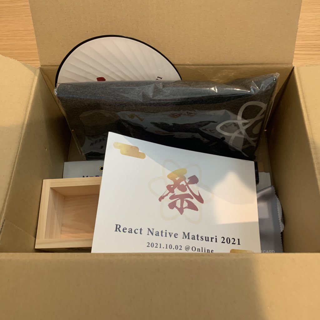 sugitlab's tweet image. 届いた
 #ReactNativeJP