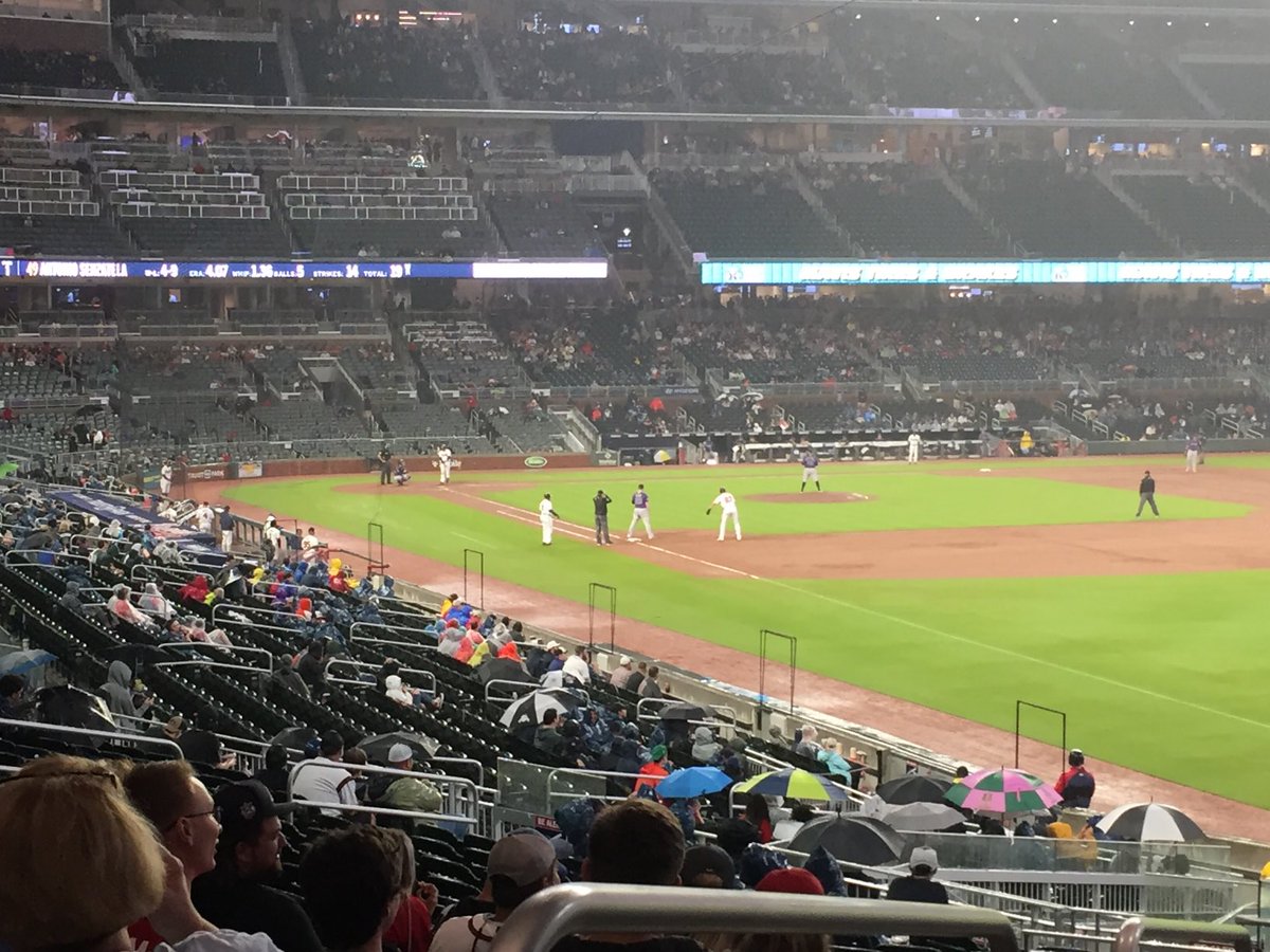 Rainy night in Georgia for the Braves.