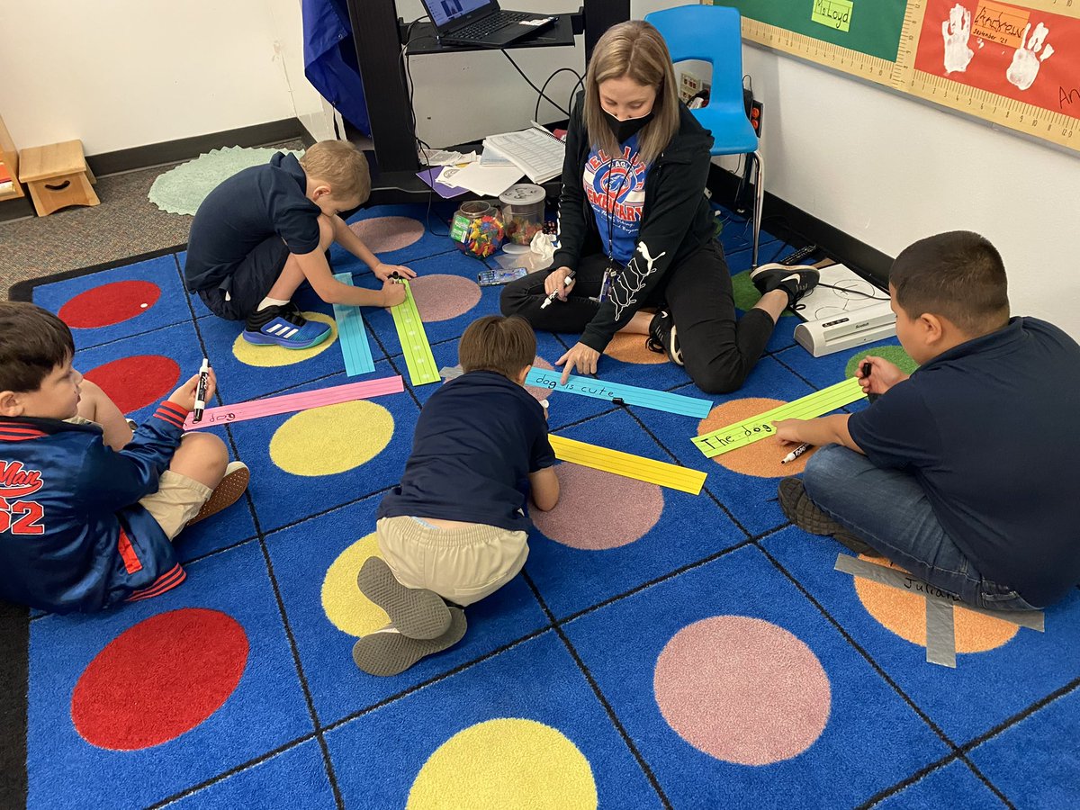 LoydSiobhan's tweet photo. Sometimes I get on the floor in the thick of the learning. We practiced writing a sentence on the lines using finger spaces and capitalization. We got this!@ChejuanaMar @ElliottEagles https://t.co/AOlQAsQYJo