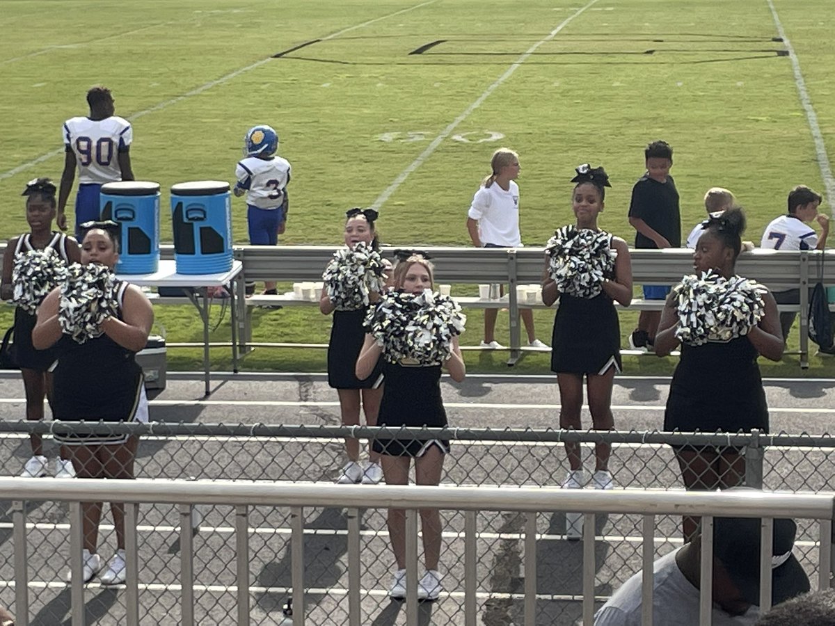 Loved seeing former eagles today at the football game. You might change schools but you will always be our kids! <a href="/wmirvinelem/">W.M. Irvin Elementary</a>