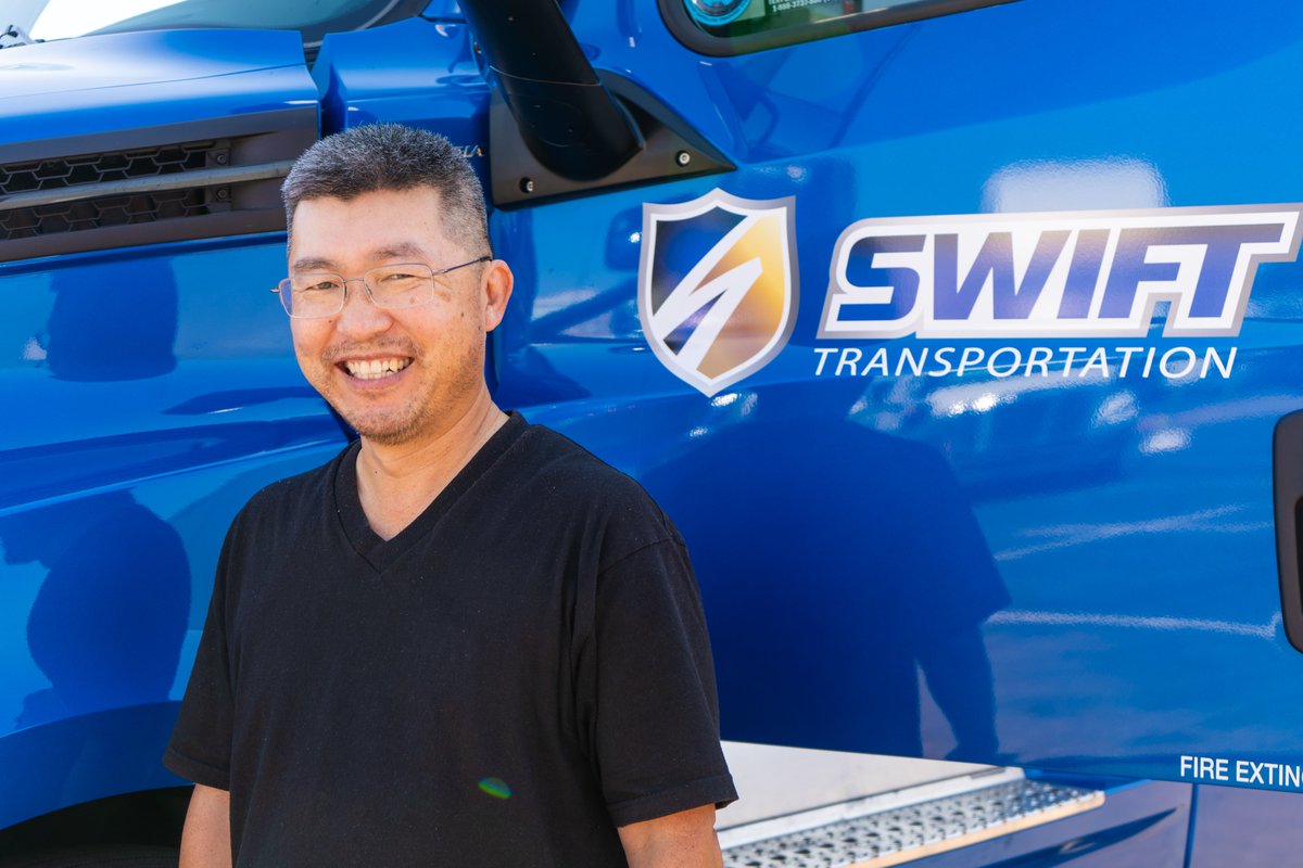 SwiftTransport's tweet image. Say &apos;hi&apos; to Pierce, our Driver of the Day for #SwiftDAW! 👋
He&apos;s been with Swift for over 2 years and is happy with his time here. He said that he enjoys working with his Driver Leader Patricia O. and that she does a great job! 😄
Thanks for being in our Swift Family! #NTDAW2021