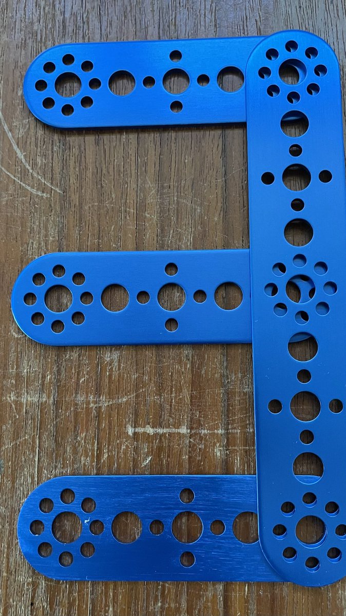 FLL7407CAKEBATTERS tweet media