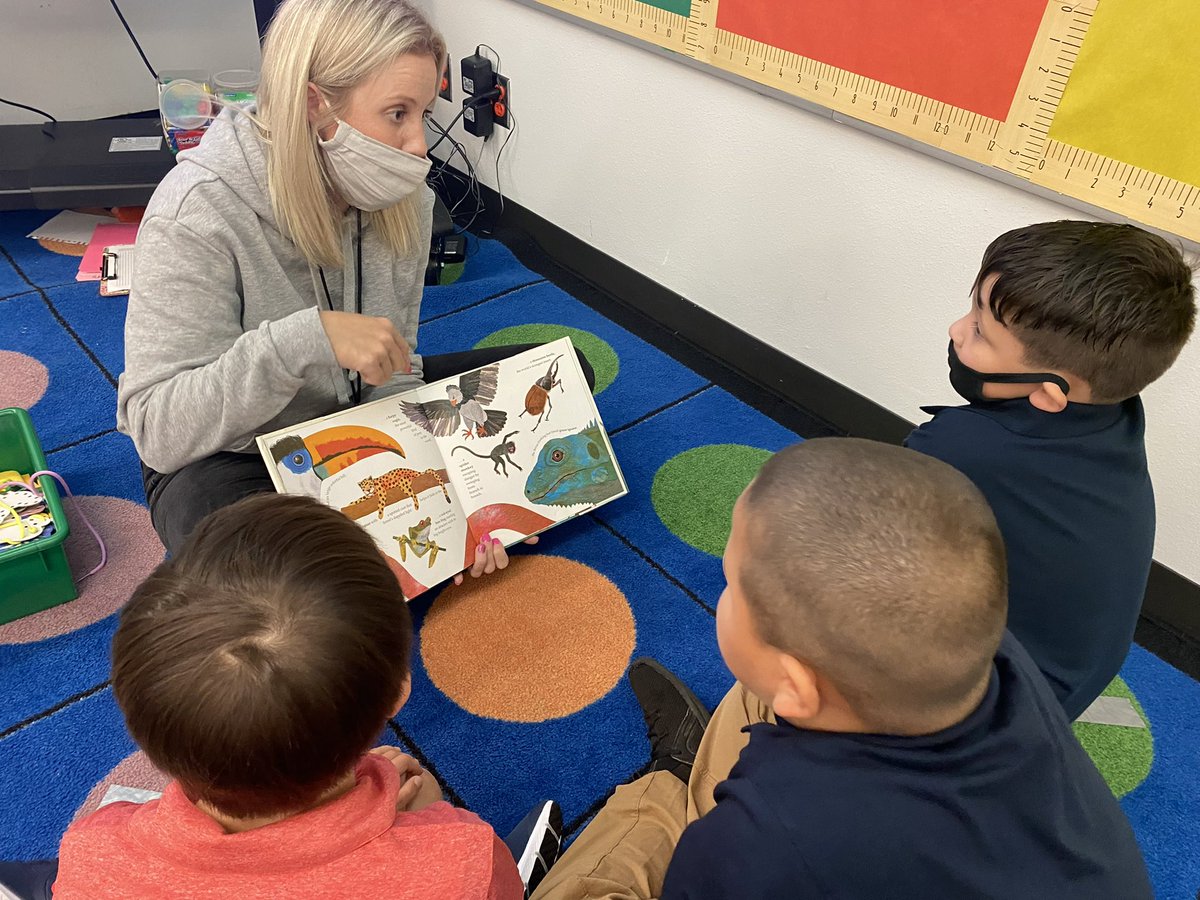 LoydSiobhan's tweet photo. As a teacher, it is important to be purposeful in instilling a love of reading with ALL of my students @ElliottEagles @ChejuanaMar https://t.co/2Cn0dUtzQB
