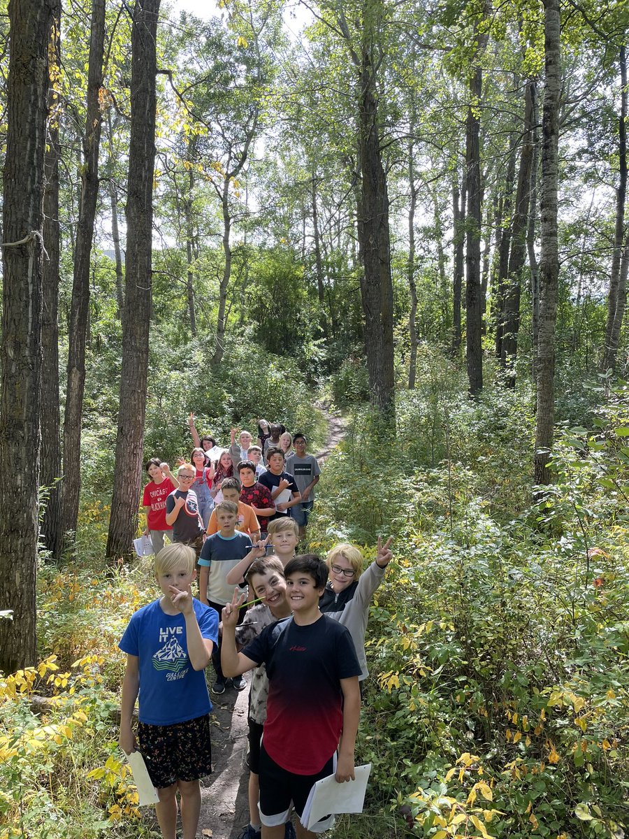 pandacoach2014's tweet photo. My first homeroom Class @ELUESchool ! Nothing beats a walk through a forest! #treesforests #hiddengem https://t.co/8f4P9WaUN2