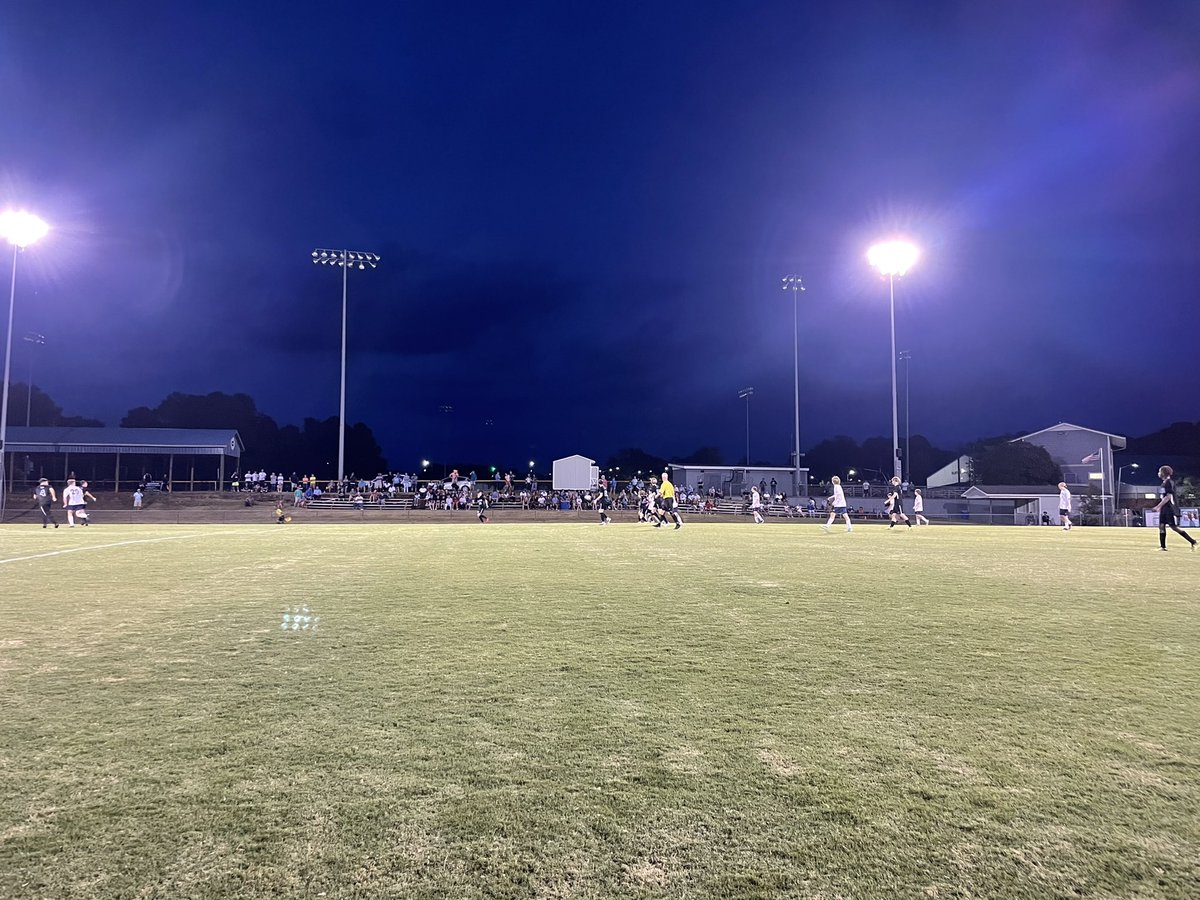 Varsity Final.  Clayton 2; Cleveland 0.  HUGE game from the entire squad pushes us to 2-0 in conference and 4-4-1 on the year!  Goals from <a href="/EvaristeNdjoli/">Evariste Ndjoli</a> (2)!  Shutout in goal from <a href="/ReaganMoynihan4/">Reagan Moynihan</a>!  #CometsALLin