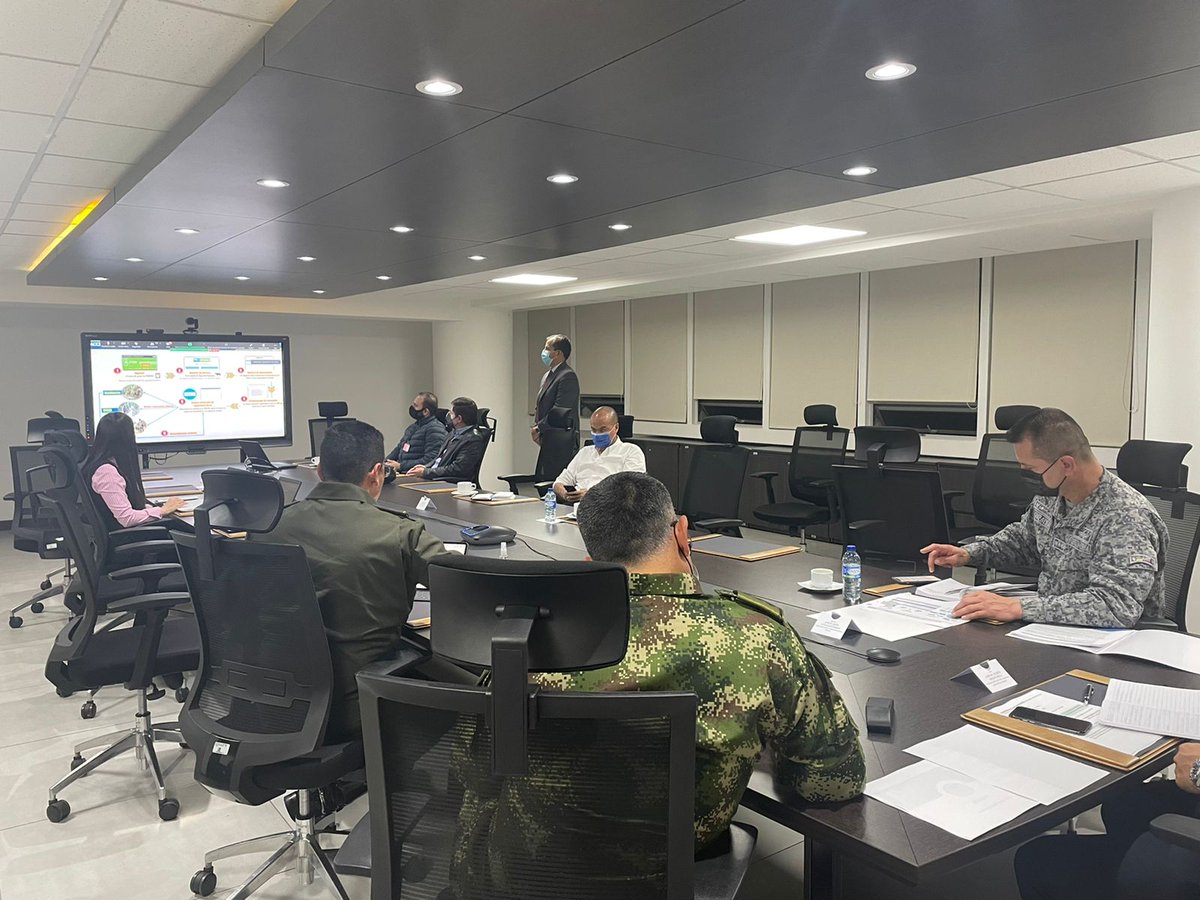 Fedegan's tweet image. Fedegan diseñó y pondrá en marcha una plataforma tecnológica de seguridad a la que podrán ingresar los ganaderos y reportar los delitos de abigeato o robo de ganado y, allí mismo, tendrán información en tiempo real de su investigación así como del contacto del oficial encargado.