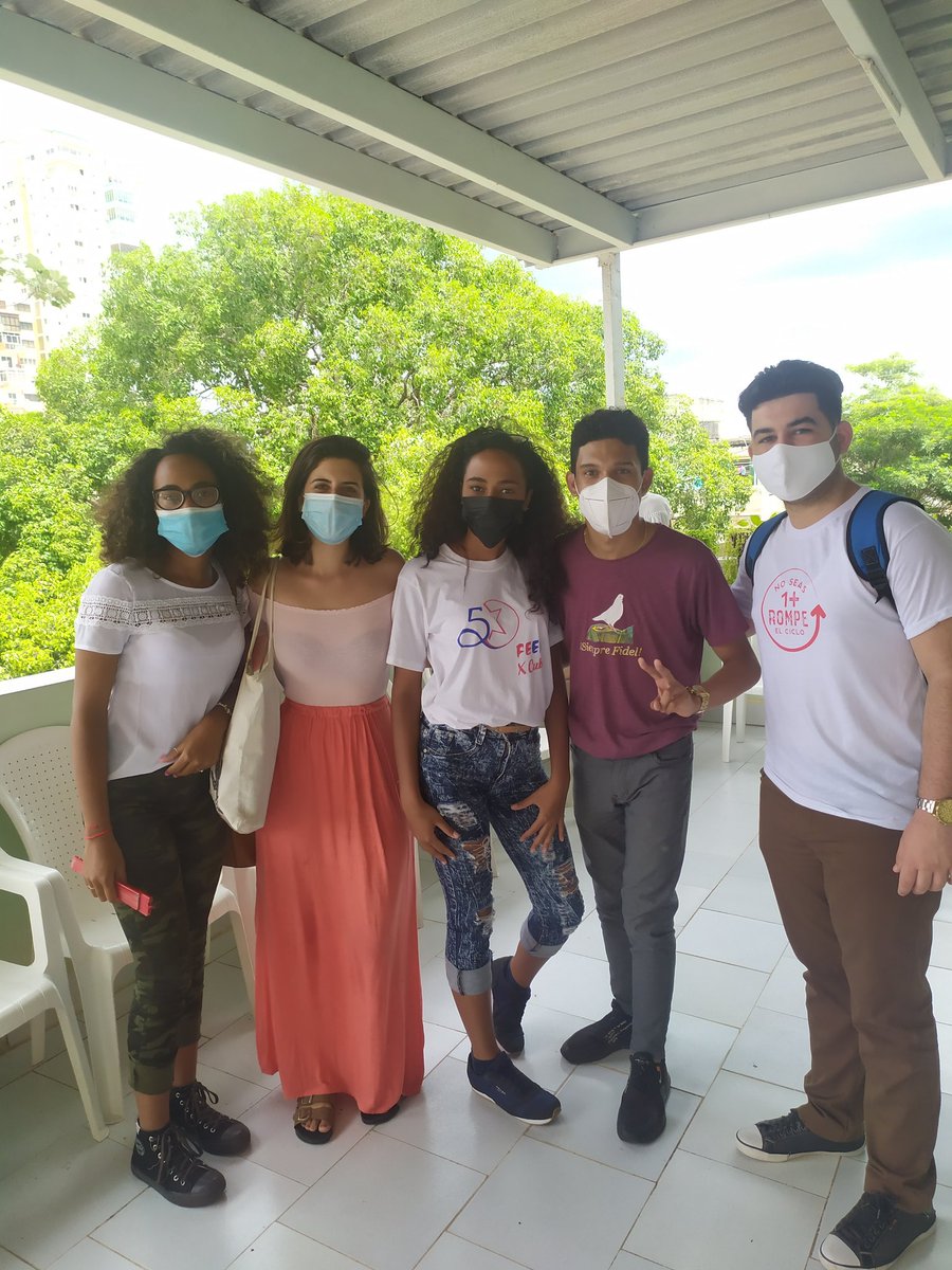 Feem_Habana tweet media