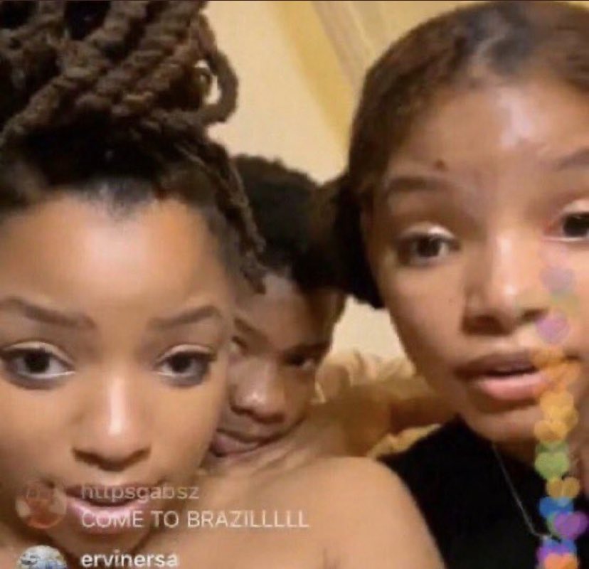 chxrliegold's tweet image. the battle of the dueling live-streams, when they break up again…. will be EVERYTHING🙃