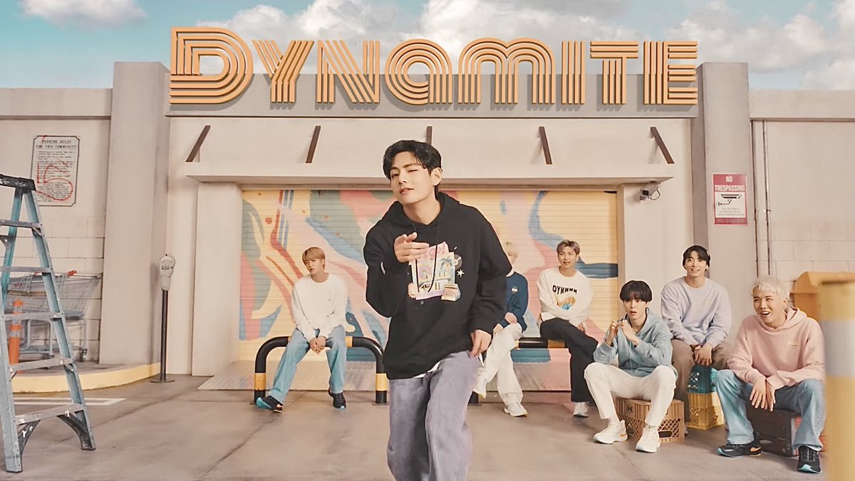 archivefortae's tweet image. FILA ♡︎