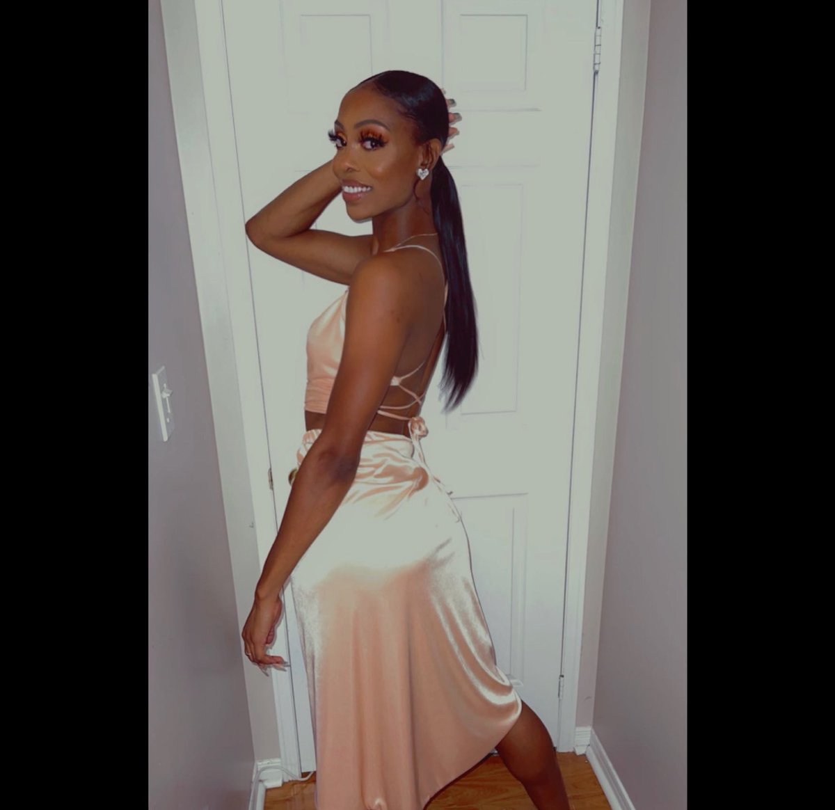 gcampbs_'s tweet photo. #PEACHYSZN 💫🍑🤍 https://t.co/NFpQPsPfYH