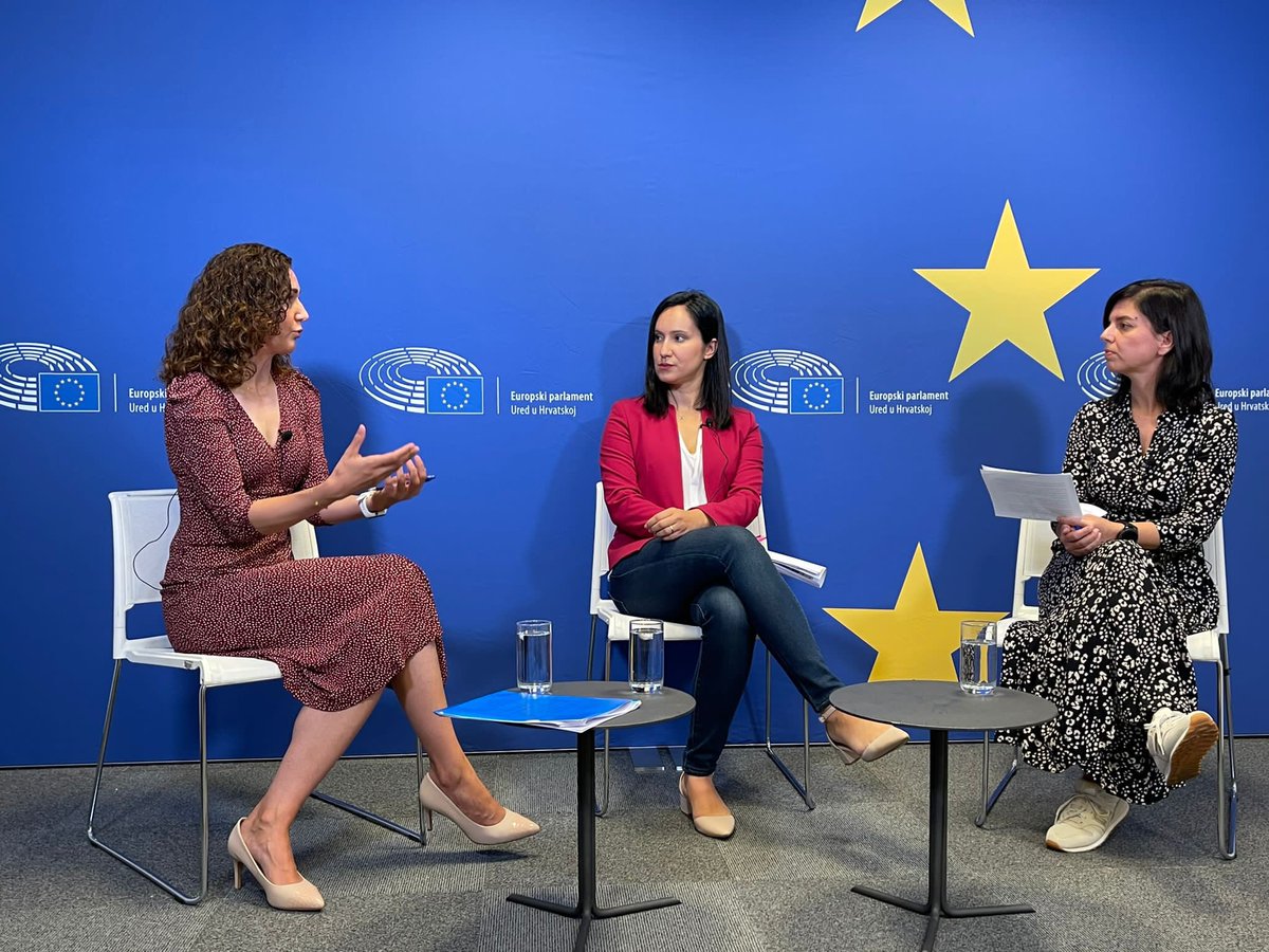 🔴 U raspravi o #SOTEU2021 🇪🇺sudjeluju dr. sc. Iva Tomić iz Hrvatske udruge poslodavaca i dr. sc. Milica Vučković iz <a href="/FPZGhr/">Političke znanosti</a>.

Raspravu moderira Irena Frlan <a href="/TelegramHR/">Telegram</a> 🎤