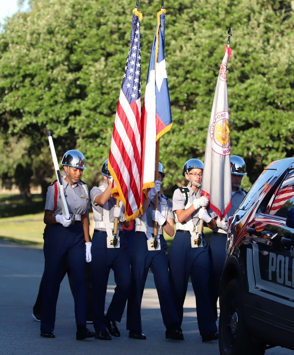 Davenport High School Wolves JROTC (@wolvesjrotc) on Twitter photo 