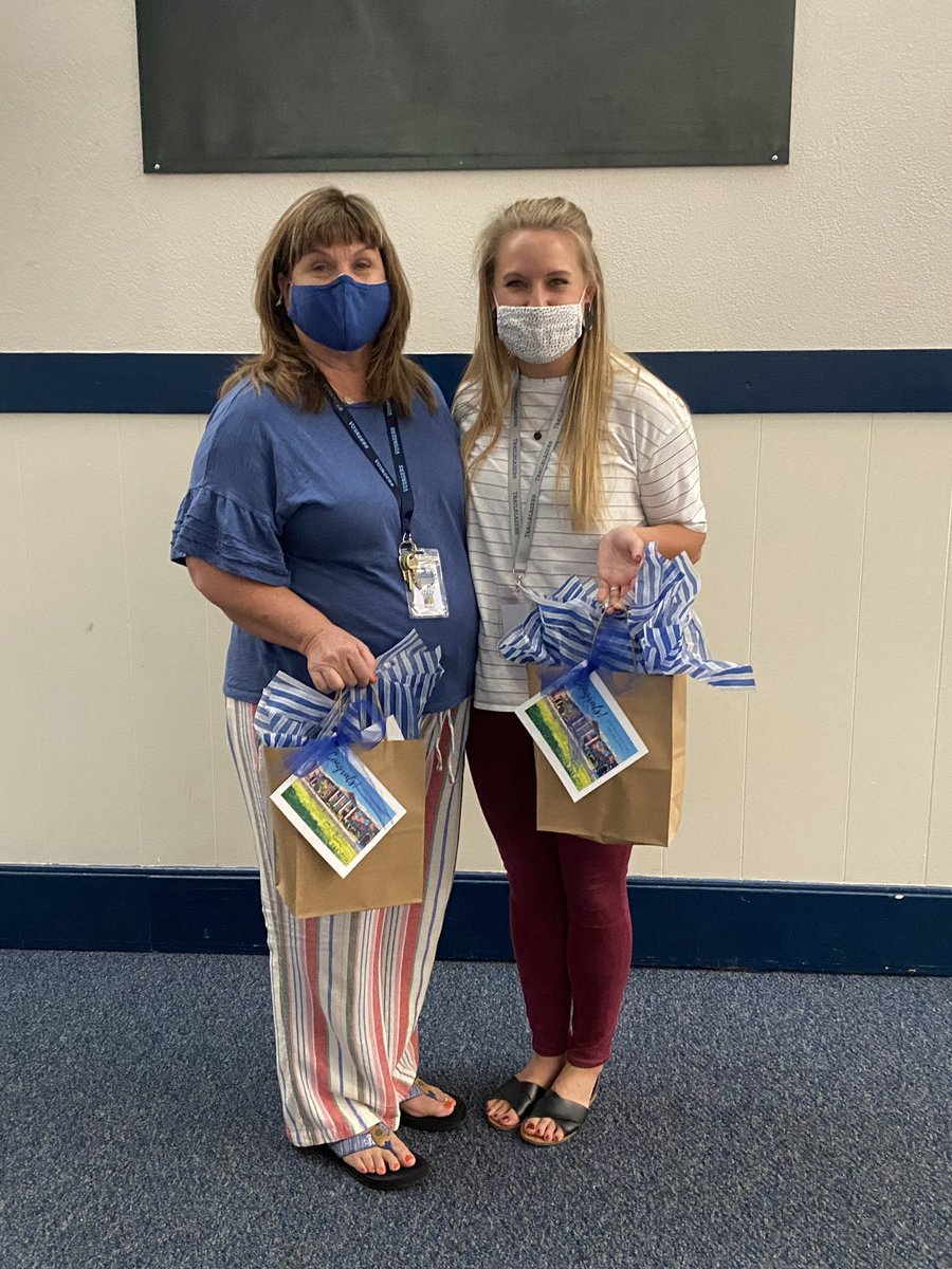 EastSamford's tweet photo. Congratulations to our August Staff of the Month: Jeanie Bondurant, Katelyn Rogers, and Jeffrey Stewart! 👏🏻🎉Well deserved! #essrocks https://t.co/1tBIJOkdDL