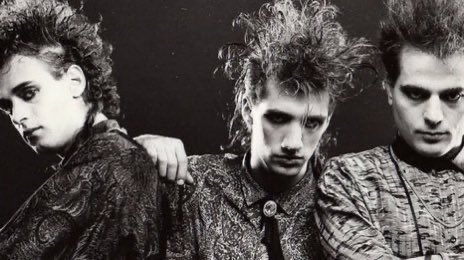 qrpress_'s tweet image. Se cumplieron 35 años del lanzamiento de una de las mejores canciones en la historia del Rock nacional: ‘Prófugos’ de Soda Stereo bit.ly/2mBm6h9