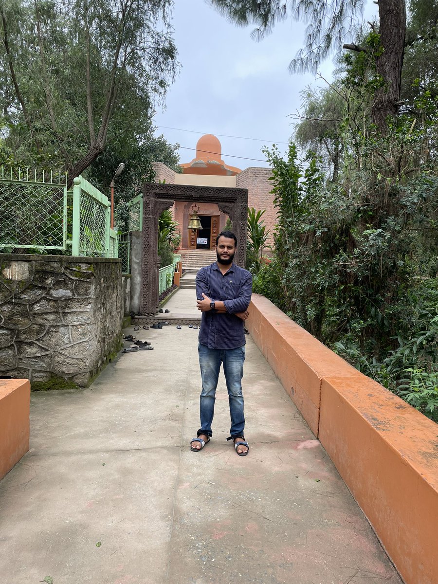 Drpawansainii's tweet photo. #Sirohi #mauntabu #gurusikhar_abu⛰️🌨️ #watherfall #watercolor https://t.co/WsIYCGOEx1
