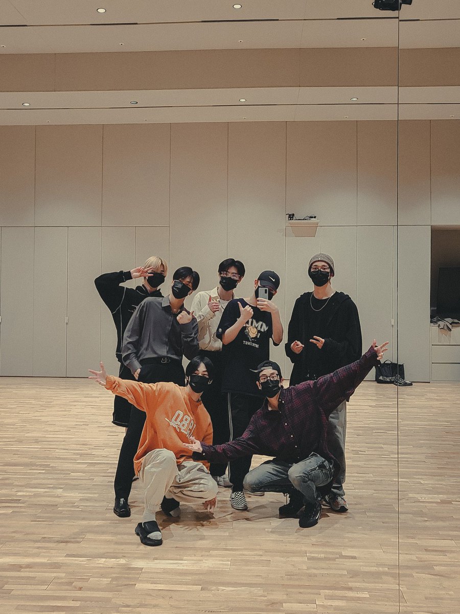 home. <a href="/ENHYPEN_members/">ENHYPEN</a>