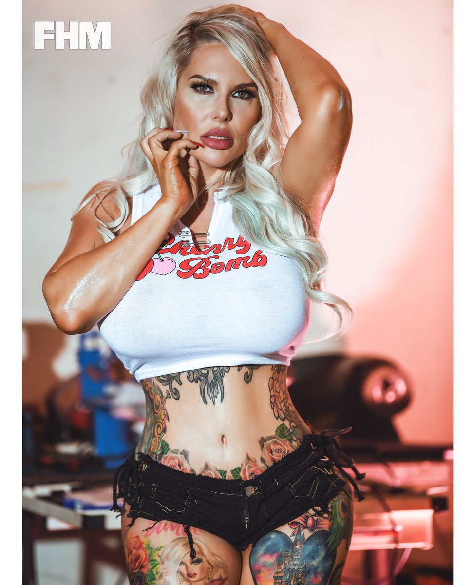 Tattoo kandy kouture Sari Lopez