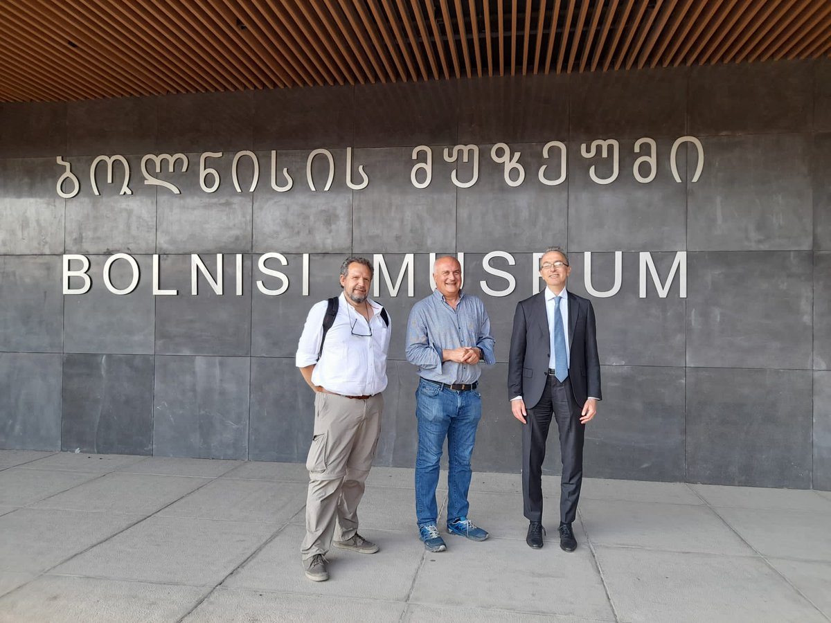 PaleoFabLab UNIFI tweet media