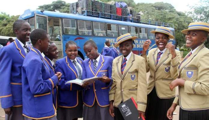Midlands News (@midlandsnewszw) on Twitter photo Covid-19 hits half of Zim schools, claims teachers group PTUZ midlandsnews.co.zw/2021/09/15/cov… via <a href="/midlandsnewsZW/">Midlands News</a> Covid-19 hits half of Zim schools, claims teachers group PTUZ midlandsnews.co.zw/2021/09/15/cov… via <a href="/midlandsnewsZW/">Midlands News</a>