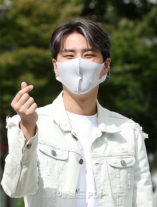 youngkfansth's tweet photo. • PHOTO UPDATES •
📸210916
©️News Reporters

#DAY6 #데이식스   
#YOUNGK 
@day6official
 #Eternal #GuardYou
#끝까지_안아_줄게 https://t.co/JlewMzfORr