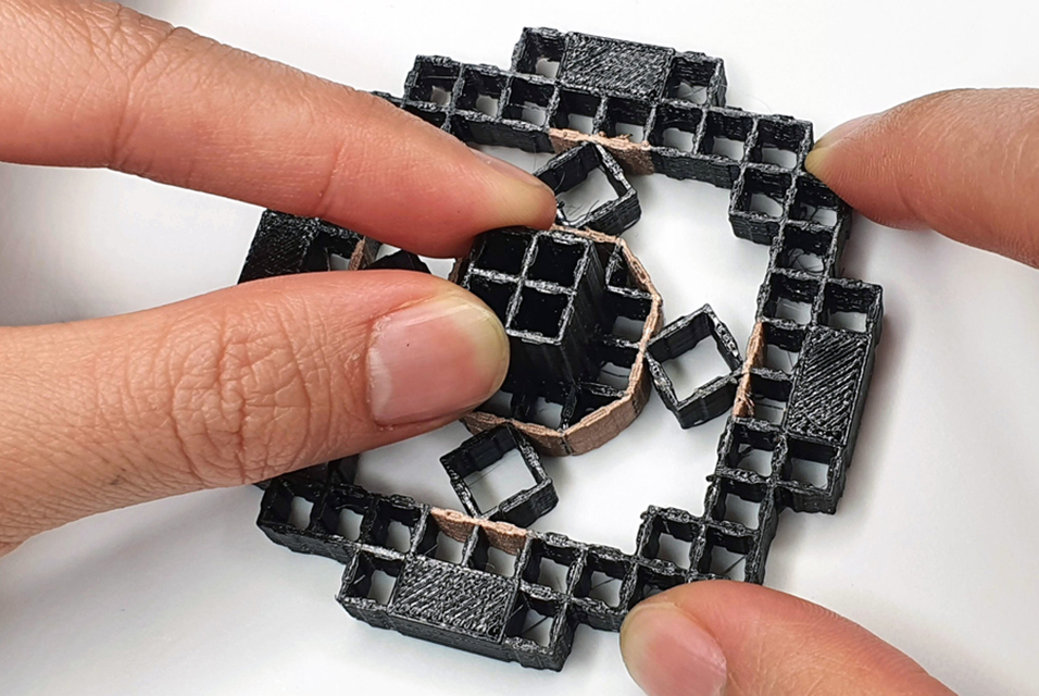 artdaily's tweet photo. ArtDaily recommends:
Engineers create 3D-printed objects that sense how a user is interacting with them #engineers #3Dprintedobjects #research #newspaper @MIT Massachusetts Institute of Technology (MIT)
Read more about this here: https://t.co/W76j9e97az https://t.co/dB8XlVmzpp