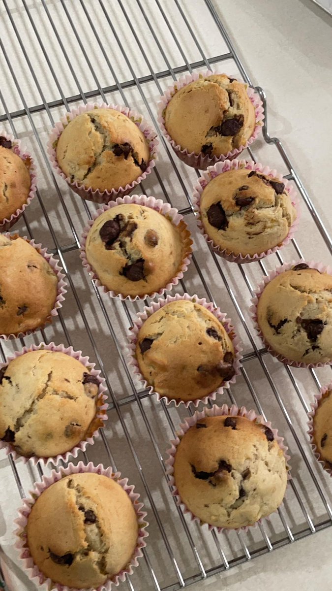 baked some muffins for my fam <33
#EverydayKindness #LetsAllBeKind #KindnessMatters