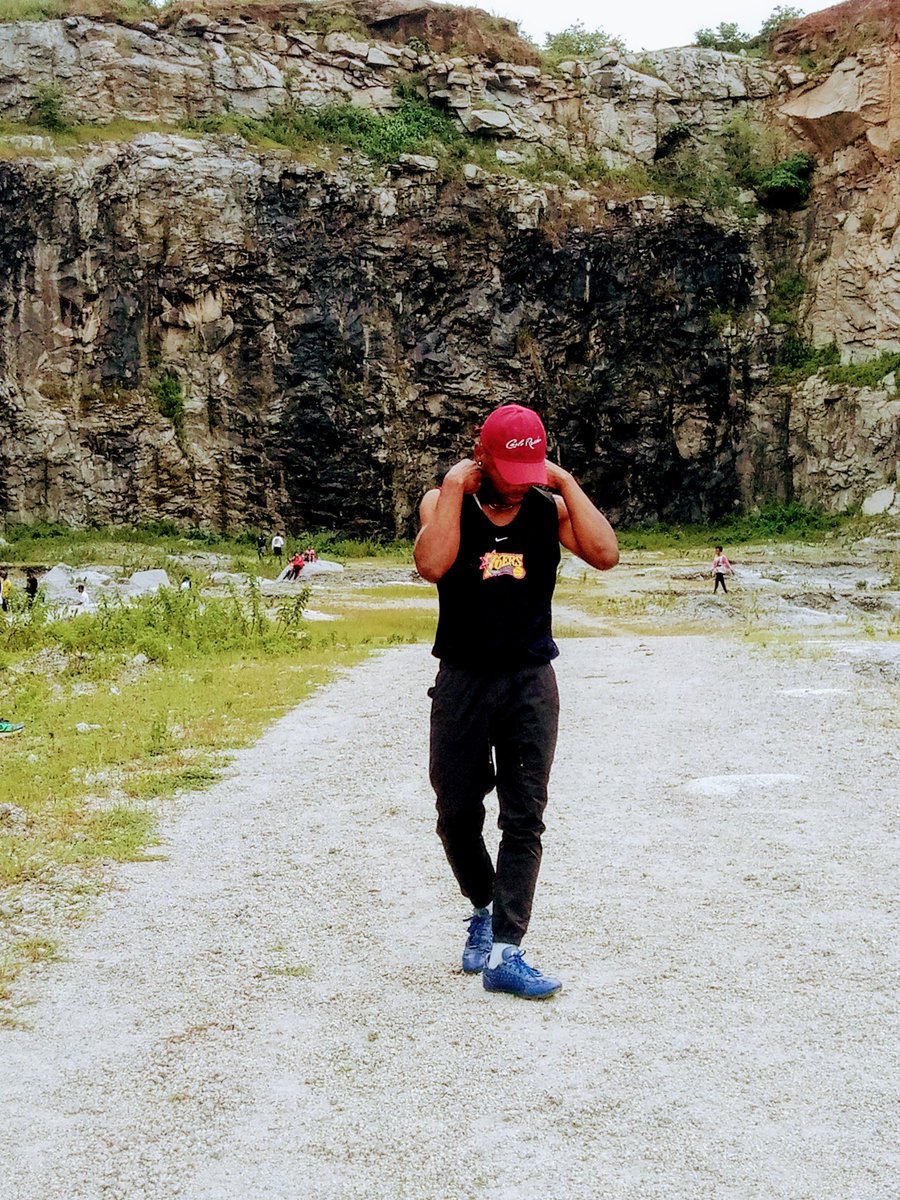 gerrarddo's tweet image. Note: na only #MIDF 💥💥
Aside that It's #Family1st #fuck_12 &amp;amp; #endbadgovernment 4L✊