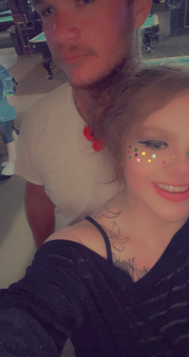 HeadedShawty's tweet photo. Random at a bar. 
Was fun
Finally got my phone back.
Anyone want some morning entertainment;) 
#boredom #follo4follo #fuckwitme
#follobackinstantly https://t.co/aERiOtUzZL