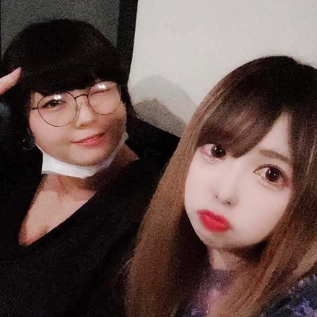 大好きな職場の先輩♡♡ #17live #17liver #ライブ配信 #自撮り女子 #自撮り #自撮り界隈 #自撮り界隈の人と繋がりたい #美男美女と繋がりたい #美男美女さんと繋がりたい #歌舞伎町 #Glamb #歌舞伎町バー