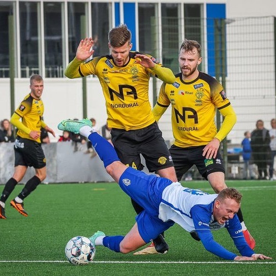 mccreerysports's tweet photo. Iceland Cup adventure over for this season with defeat in quarter final.
Season of huge positives for @ReesGreenwood10 with 17 assists this season and those vital minutes which were needed.
Re-Charge ๐ before the next challenge.
#MSMpathways #gametimekey #experience #iceland๐ฎ๐ธ https://t.co/5ljZg4nv2q