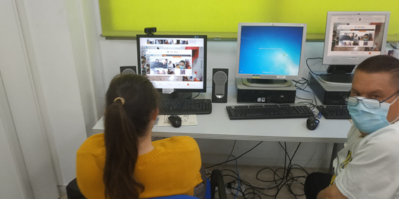 APADISASOC's tweet photo. ▶️Desde 2012, @cisco dedica 1 día al año al voluntariado. Tenemos la suerte de compartir proyectos con @cisco_spain y ayer participamos en su #fullcircle day.
.
Fue estupendo compartir ese espacio. ¡Avanzamos juntos! 💪😊
..
#gracias #wearecisco #EfectoAPADIS https://t.co/ZxkGBw5RgQ