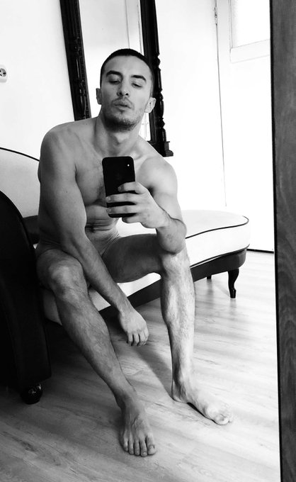 Showing 🍑 &amp; 🍆 in my latest set on my FREE #OnlyFans. Join the fun here: https://t.co/JBhni2a2dj https://t<a href="/tag/onlyfans"class="tags">#OnlyFans</a>