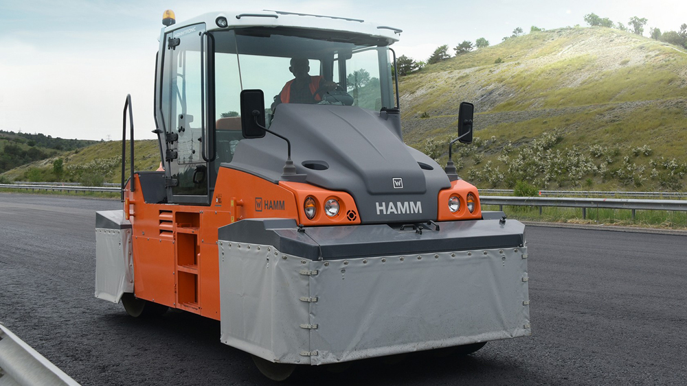 global_highways's tweet photo. #HPseries – strong pneumatic-tyre rollers with many options are performing impressively...
https://t.co/J9eOTaxtZ3
@WirtgenGroup
#pneumatictyre #rollers #HAMM #construction https://t.co/9npoNujFyS