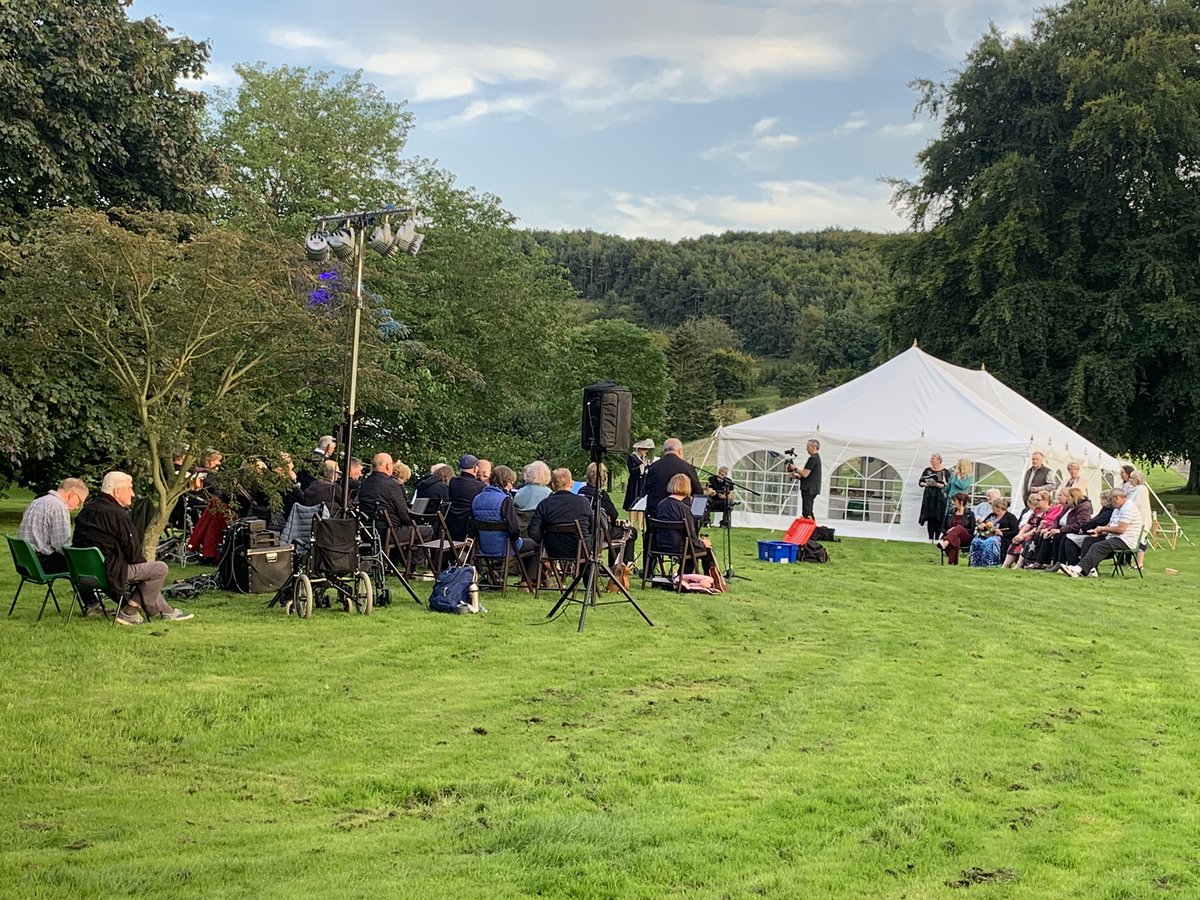 A special evening celebrating what we achieved together as a volunteer community in response to #COVID19🤩 <a href="/CharterRyedale/">RyedaleCommunityCharter</a> rapid response saved lives in creating the online infrastructure to the Ryedale Volunteer Network and more! #Ryedale <a href="/CPYorks/">Carers Plus Yorkshire</a>