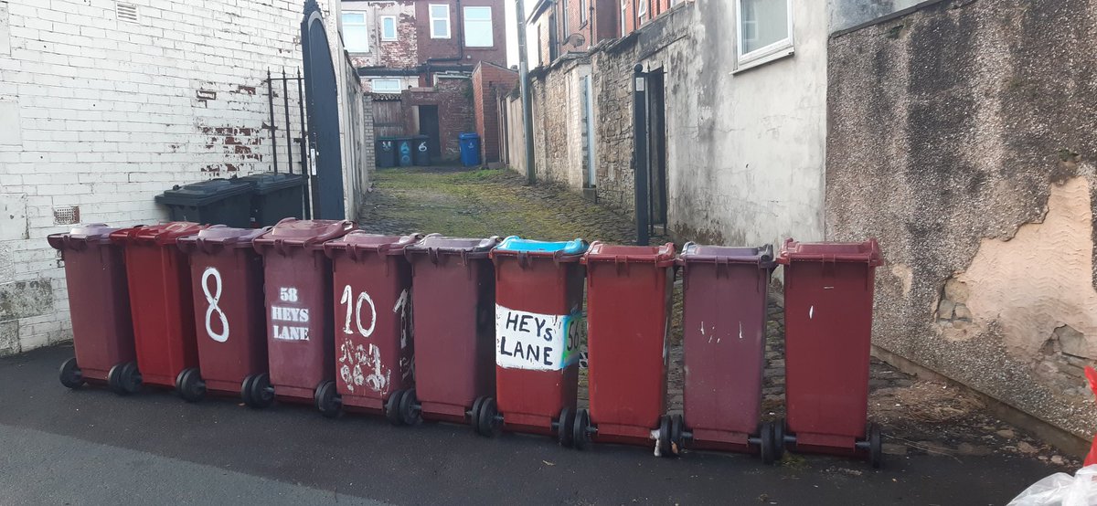 Keep Darwen Tidy π (@darwentidy) on Twitter photo Don't ya just love it when residents take a real pride in their area
<a href="/blackburndarwen/">Blackburn with Darwen Council</a>
<a href="/KeepBritainTidy/">Keep Britain Tidy</a> #lovewhereyoulive
#spotlessbackalley
#binsinarow Don't ya just love it when residents take a real pride in their area
<a href="/blackburndarwen/">Blackburn with Darwen Council</a>
<a href="/KeepBritainTidy/">Keep Britain Tidy</a> #lovewhereyoulive
#spotlessbackalley
#binsinarow
