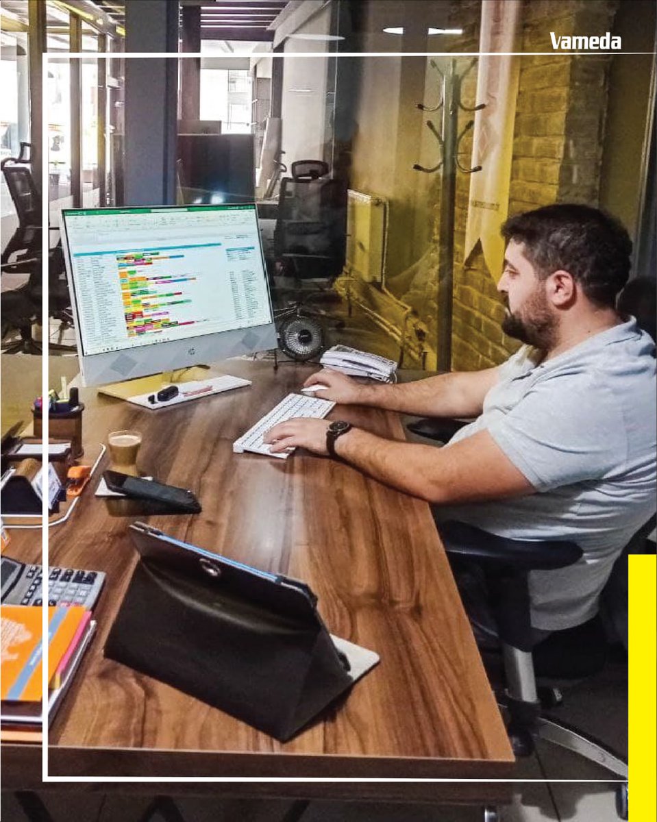 🔻Genel Koordinatörümüz Cesim Bey

..

➡️ Tüm ilişkilerimizde, yönetim tarzımızda bir profesyonel olarak davranmayı temel bir değer olarak benimsiyoruz.

..

..
#koordinator
#vameda
#van #yonetim #ekip #ekibimiz #takim  #takımarkadaşı