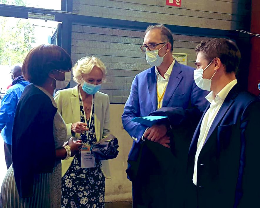 Quel plaisir d’échanger avec ces #jeunesdavenirs. Et quelle satisfaction de voir tant d’enthousiasme pour les métiers de l’#environnement !

Les nouvelles générations et nos territoires ont du talent. 
Bravo ! 👏👏👏