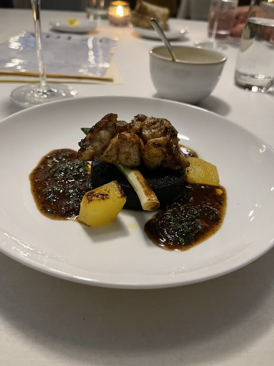 fine dining guide tweet media