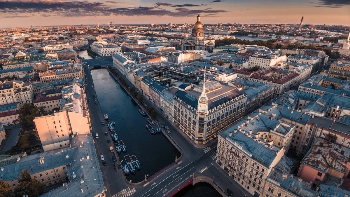 16 сентября в 16:00 открывается регистрация на уже ставшую для города традицией социальную акцию «Гостеприимный Петербург 2021»!

Вас ждёт обширная программа праздничных мероприятий, посвященных Международному дню туризма visit-petersburg.ru/ru/news/6895/