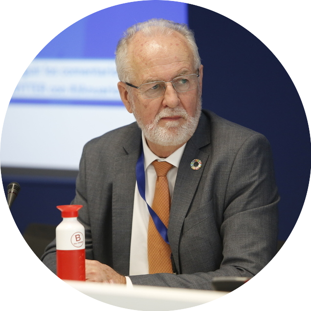 MAS Business tweet media