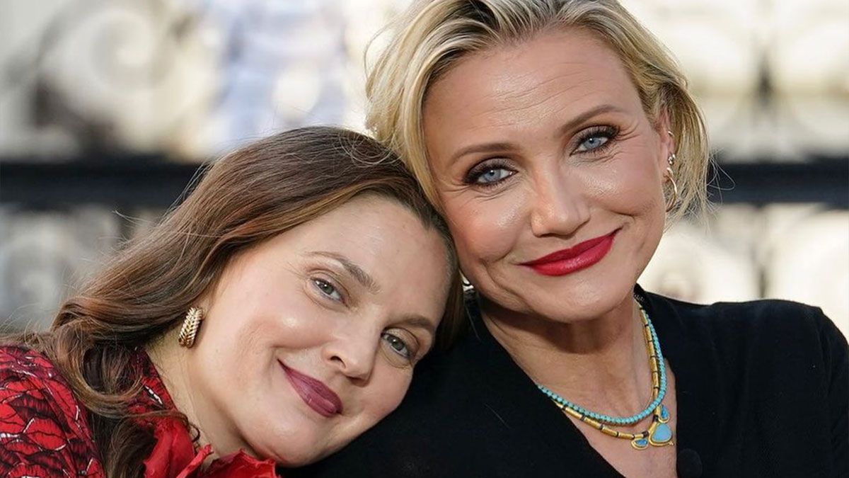 Drew Barrymore and Cameron Diaz praised for swerving filters to embrace 'age gracefully'
https://t.co/RdBWzGGJNg https://t.co/IqZpFFhh76