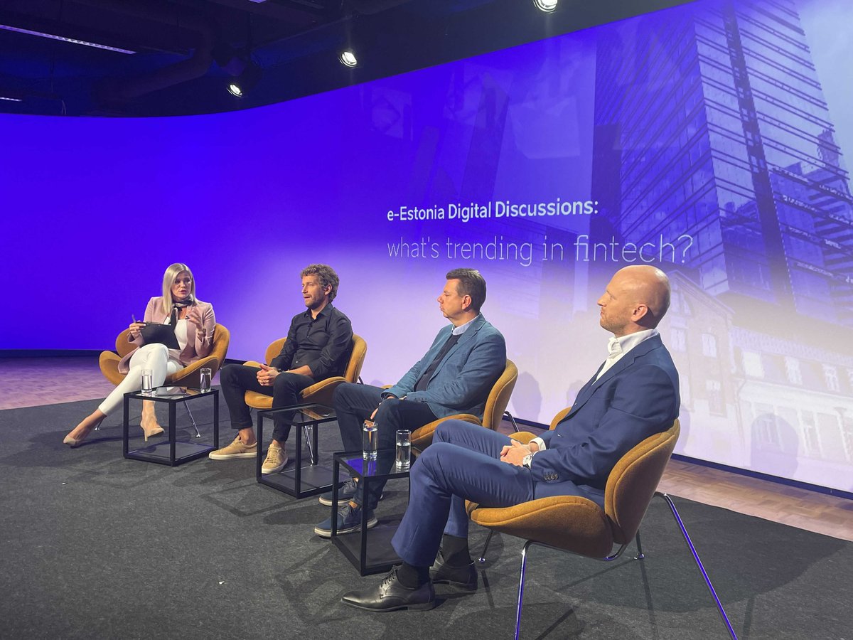 e-Estonia tweet media